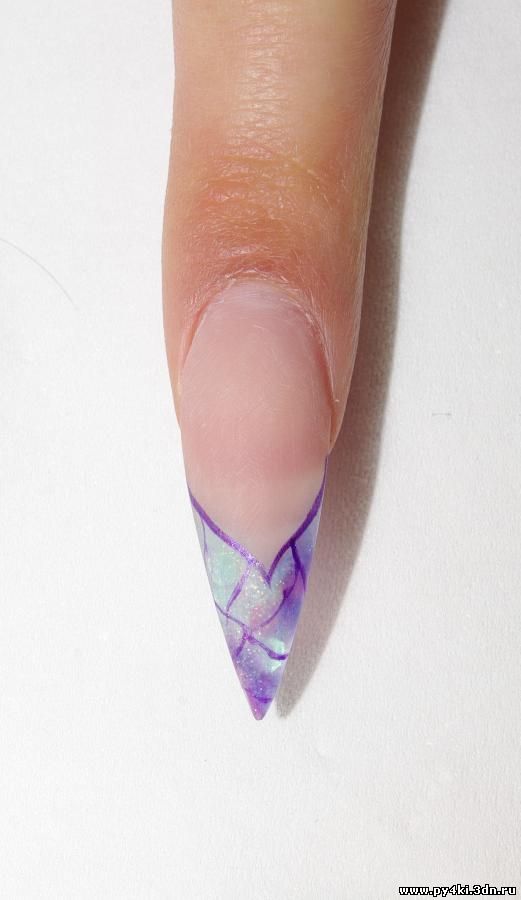 фиолетовый лак +для ногтей