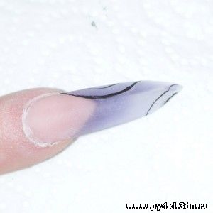 фиолетовый дизайн ногтей
