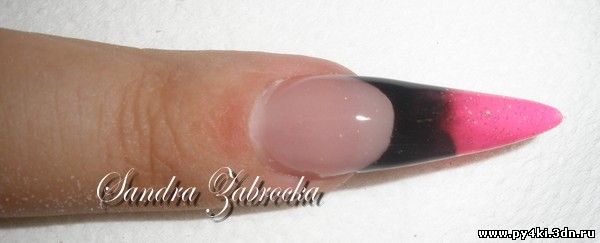 розовый дизайн ногтей