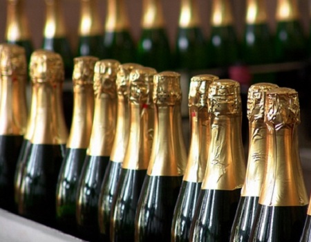Как выбрать новогоднее шампанское?